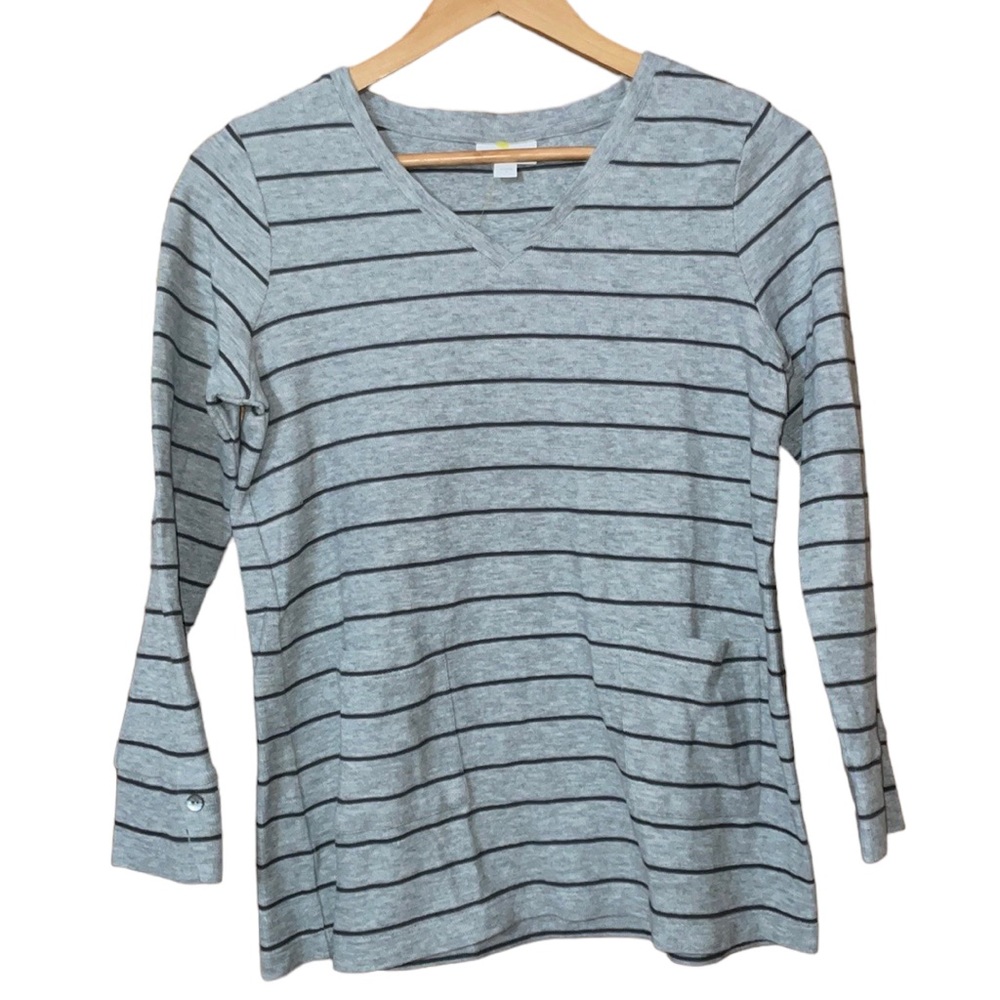 •J JILL•GRAY STRIPED V NECK 3/4 SLEEVE RIBBED KNIT SWEATER TOP SIZE SMALL